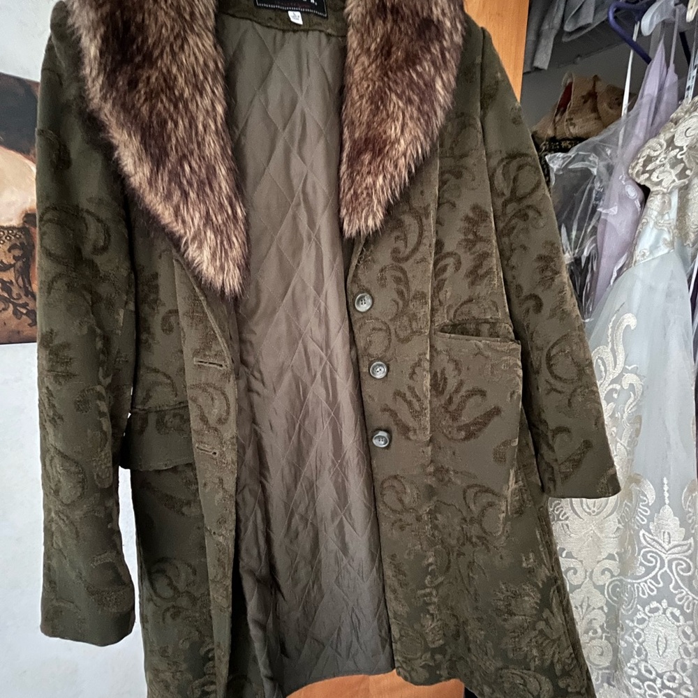 Giacca Olive Green Trench Coat with Faux Fur Collar